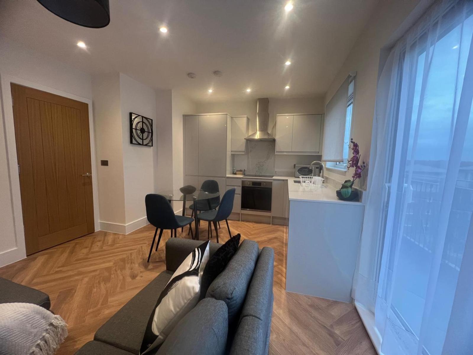 New 2 Bedroom Apartment Rickmansworth Town Centre 外观 照片